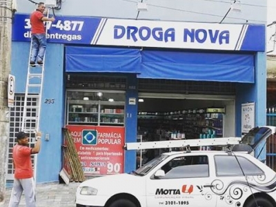 Fachadas e ACM e Letras Caixa 